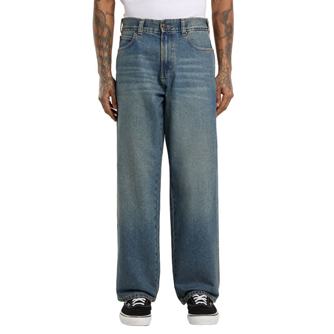 The Dickies Baggy work jeans are a baggy fit; tapered leg denim jeans. Made with durable and comfortable 14oz slub cotton denim twill; these jeans feature fivepocket set up; zip fly and shank button closure; phone / tool right hand side welt pocket; and back patch pockets with woven Dickies label. A modern block built with Dickies DNA. Baggy fit with tapered leg 100% cotton