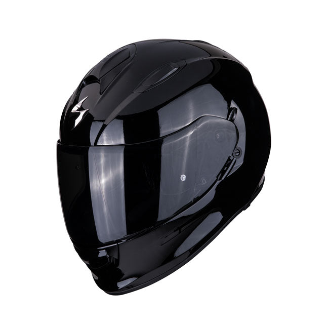 The Scorpion Scorpion EXO-491 is a budget-friendly full-face helmet. This new sport touring helmet is made for the novice rider. The EXO-491 is intended for those who drive sportily and who also want to make longer journeys. The helmet comes with a micrometric ratchet closure and an integrated SpeedView anti-fog sun visor and a option to expand the helmet with a MaxVison pinlock lens. The helmet is Pinlock prepared and has a Kwikwick C liner. The liner is removable; washable and moisture wicking. The fabric