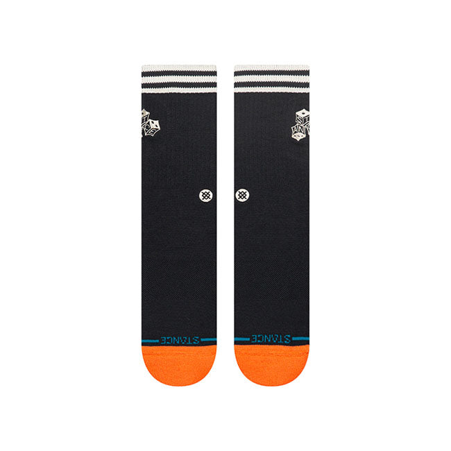 Stance is an American sock brand that has taken the sock concept to a completely new level. With their expressive prints and designs they live up to their slogan ''The Uncommon Thread'' all too well. A classic sock height that hits the mid-point of your lower leg. Features moderate cushioning throughout the sock for a secure fit with enhanced impact protection; combed cotton blend; deep heel pockets complement your arch with that feel-good fit and seamless toe closure for an anti-friction finish your feet w