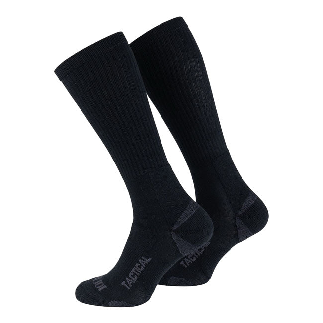 Discover the Coolmax tactical sokken. These premium socks are idealÿfor outdoor adventures. The cuffs feature elastane for a secure fit; while multiple patterned knits offer enhanced comfort. They also include a breathable panel and a thick terry sole with wool. 37% coolmax37% cotton23% nylon3% elastane