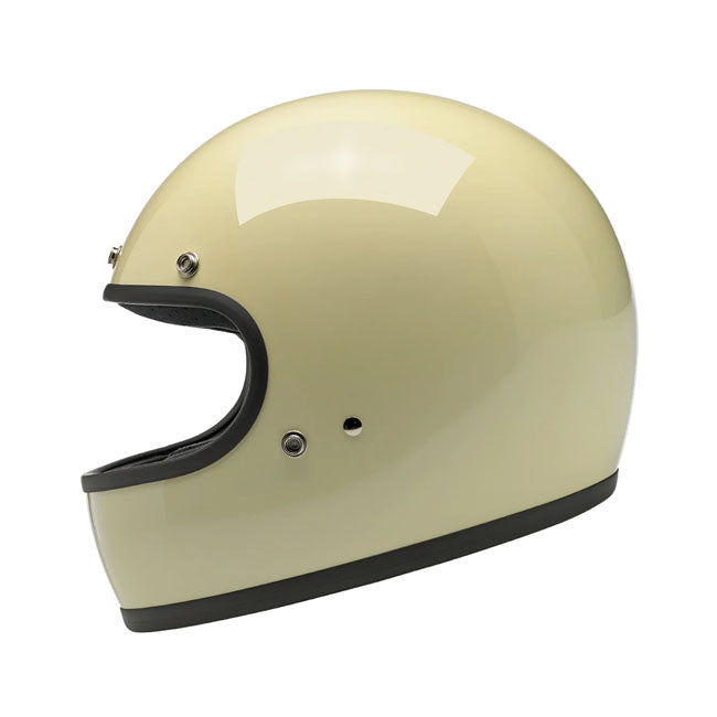 The Biltwell Gringo takes its ''60s motorsport aesthetic and elevates it to modern ECE R22.06 and DOT motorcycle standards. The injection-molded ABS outer shell is rugged yet lightweight with hand-painted beautiful colors. Removable/replaceable comfort liner and cheek pads feature brushed fleece Lycra touch points to absorb and evaporate perspiration. Also there are speaker cut-outs for intercoms and a double d-ring chin strap.