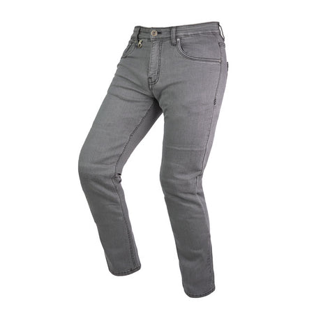 With the By City Bull jeans; CE approved EN17092-3: 2018 Level AA; you will have the comfort of street jeans; thanks to its abrasion resistant cotton denim fabric with blend yarn technology. The jeans is single layer of fabric; unlined; and has removable protections on the hip and knees (adjustable to two heights); CE certified EN1621-1: 2012 CE level 2. Features five outer pockets and YKK? zip fastening. Its slim-fit and modern fit will give you that style you want so much.