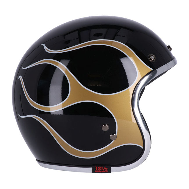 The best way to stay safe on a motorcycle is to not ride a motorcycle; but let's skip that option and go for an ECE 22.06 approved helmet that looks amazing. These 13 « Skull bucket helmets are old-school cool; with vintage colors and graphics that match your chopper style. The Buckets are made of fiberglass in four different shells and are available in sizes ranging from Extra Small to Double XL. Complete with padded chin strap and classic double d-ring closure; plus integrated snaps for shields and peaks