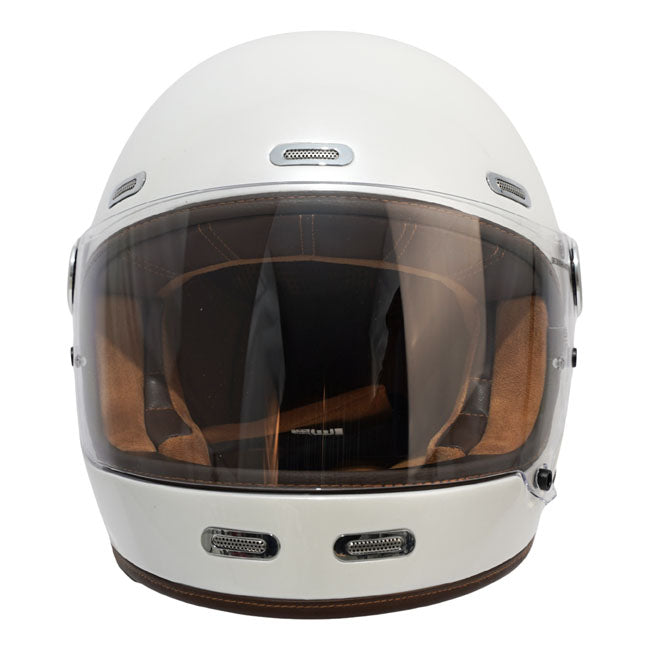 The By City Roadster III helmet blends timeless design with advanced safety. Crafted from fiberglass; it offers durability and a lightweight feel. The leather-finished; removable; and washable multi-density padding ensures maximum comfort; while ventilation inlets and a rear fastening system provide added functionality. The injected visor; anti-fog ready with by laminate; guarantees clear vision in any weather. A double buckle closure ensures a secure fit; and it's Bluetooth system ready for seamless connec