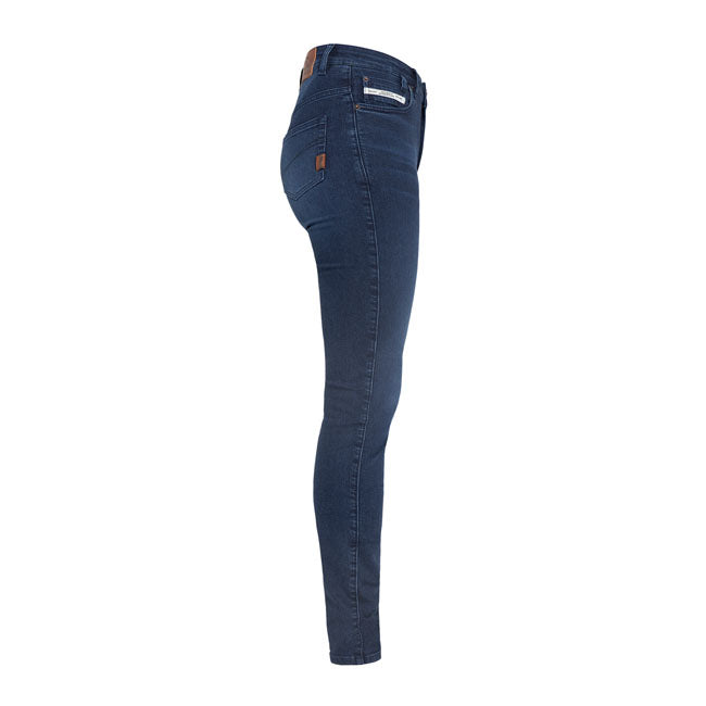 The John Doe Ruby Monolayer female jeans benefit from extreme flexibility. This comes from a high-stretch blend that gives you a perfect fit with fantastic levels of comfort. You won''t have to compromise on safety of course; as our high-cut five-pocket XTM monolayer denim jeans are AA-certified and will protect you in every situation with protectors to the knee and hip. CE certification: AA (EN 17092-3:2020) Monolayer design XTM-fibrer/stretch denim twill blend design XTMr Protector Ready Integrated he
