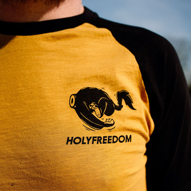 Holy Freedom Shoeles Joe T Shirt Geel
