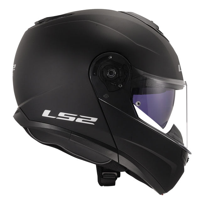 The LS2 Strobe II helmet is a modular helmet with 90§ rotating chin bar. Homologation 22.06 P/J. Comfortable; all-day fit thanks to 3D laser-cut comfort padding. Extremely safe with its polycarbonate shell. Perfect for commuters; and touring riders. Anti-scratch visor prepared for the anti-fog system; Pinlock; and drop-down sun visor.