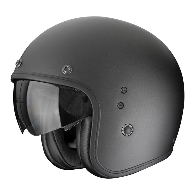 The Scorpion Belfast is an all that retro-classic! The answer to who dream for a perfect marriage of retro and modern style. Designed to seduce you with the philosophy of `attention-to-detail' finishings and simple fashion quality. Made of fiberglass; included a sun visor which can easily be clicked down. Comfortable fitment to retain you with Scorpion's supreme quality leather and a Kwikwick3 material that is hygienic and moisture wicking. The cheek pads are completely removable and can be washed easily. T