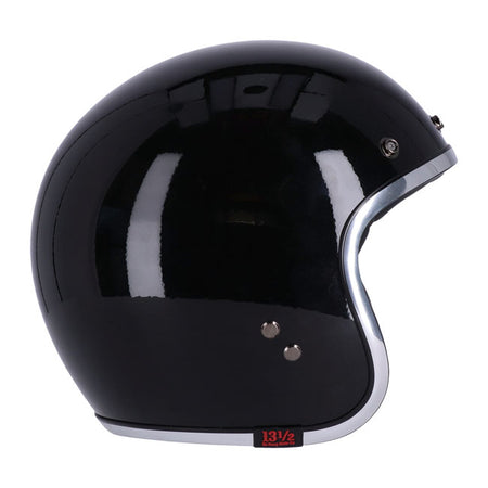 The best way to stay safe on a motorcycle is to not ride a motorcycle; but let's skip that option and go for an ECE 22.06 approved helmet that looks amazing. These 13 « Skull bucket helmets are old-school cool; with vintage colors and graphics that match your chopper style. The Buckets are made of fiberglass in four different shells and are available in sizes ranging from Extra Small to Double XL. Complete with padded chin strap and classic double d-ring closure; plus integrated snaps for shields and peaks