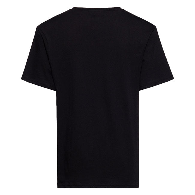West Coast vibes meet car enthusiast humor: The King Kerosin t-shirt; with its striking circular print and cartoonish character; perfectly captures the blend of irony; garage culture; and Californian lifestyle. The large front print makes a bold statement; while the classic crew neck and regular fit ensure a relaxed feel. Made from comfortable cotton; this shirt is an easy companion for everyday wear; car meetups; or long days in the workshop. Large front print with an illustrative motif Comfortable cotto
