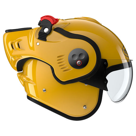 The ROOF Boxer Alpha helmet; the cult helmet with its two red safety locks; is recognizable among thousands of people. Its very compact shape optimizes both comfort and safety. The fiberglass shell of the Boxer helmet makes it particularly resistant to shocks and the test of time. The ROOF Boxer Alpha is equipped with removable foams for simple and precise installation of headphones; the FlexLocker system; an anti-scratch and antifog Crystal visor. The Boxer Alpha visor is compatible with the Boxer V8 and B