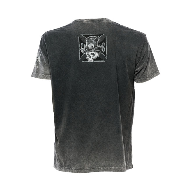 WCC have more than cool t-shirts and they have a wide collection. Then check out their collection we have of them. All the t-shirts have a cool look; this makes them unique. The t-shirts have a print on the front or back. Most of them have at the lower bottom a woven OG cross label. The t-shirts come in a comfort fit.