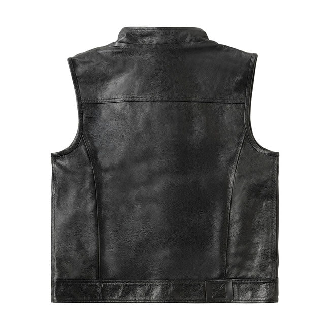 The West Coast Choppers x 13 « Dominator leather vest is the result of the collaboration with the guys of 13 « Company. The idea of this vest came alive when visiting Europe in 2023 and meet up with the guys from 13 1/2 and Motorcycle Storehouse. The result is a set of 3 riding vests made of leather; canvas and denim. All of each with cool little details and an inside lining with one of West Coast Choppers Finest copper bikes. Made of Buffalo Leather; the vest will even look better the more you wear it; w