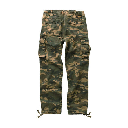 The WCC M-65 cargo pants are probably the best cargo pant WCC have made so far. Made of cotton and spandex to give it extra stretch and comfort while wearing. The pants come with YKK fly zipper; two side pocket with smaller pockets and buttons to close and size adjusters at the waist to get your size right. At the left pocket the WCC branding label and on the right is the Jesse James workwear icon logo embroidered. The pants are perfect for working outside in summer or just as a casual wear item.