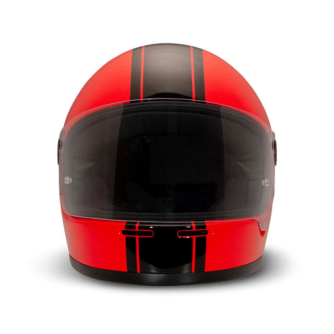 The DMD Rivale is a full-face helmet with an essential and refined design that meets all the modern safety standards without giving up on the comfort of a very light helmet. With so essential design it's easy to forget there's a real innovation and technology package within. Thanks to the new tri compound fiber; DMD has achieved a super compact helmet with all the modern security standard and a comfortable fitting. Features removable and washable liner; padded chin strap with double D-ring closure and the h