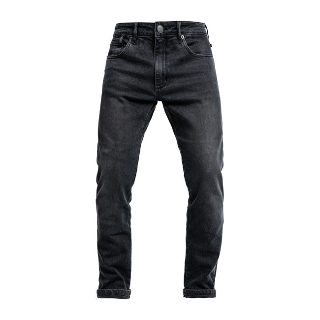 The John Doe Pioneer Monolayer gives you AAA certified jeans in monolayer fabric design; as the name suggests; for a cool and comfortable wearing experience on a hot day. The design is based on a special weaving process that combines denim fabric with XTM-Fiberr. In combination with the knee and hip protectors; this will protect you from anything you might encounter on the road. The Pioneer Monolayer jeans has a slim-fit classical five-pocket design in an authentic denim look. Details such as eyelets to att