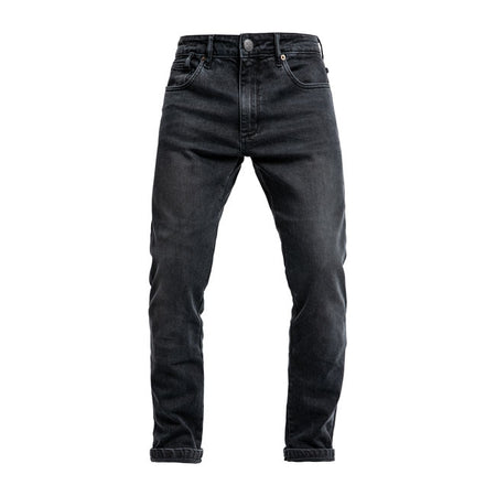 The John Doe Pioneer Monolayer gives you AAA certified jeans in monolayer fabric design; as the name suggests; for a cool and comfortable wearing experience on a hot day. The design is based on a special weaving process that combines denim fabric with XTM-Fiberr. In combination with the knee and hip protectors; this will protect you from anything you might encounter on the road. The Pioneer Monolayer jeans has a slim-fit classical five-pocket design in an authentic denim look. Details such as eyelets to att