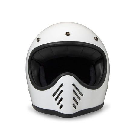 The DMD Seventy Seven is a tribute to the stylish icon of the 70''s. It was inspired by the first off-road helmet introduced in 1975. The Seventy Seven helmet is ECE 22.06 approved; Bluetooth ready; integrated sunvisor and it has a carbon Kevlar shell and a padded chin strap with Double D-Ring closure. DMD offers this helmet with 2 different shell sizes for a perfect fit and maximum compactness. The inner liner is removable and washable. Dedicated to all riders who love a quality product that meets all mode