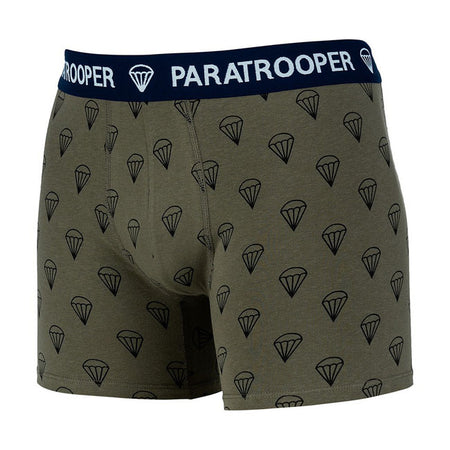 High quality boxer shorts with a perfect fit. The boxer fits like a glove and comes in a mid-high model with long legs. The boxer shorts have a soft elastic waistband with text and logo.