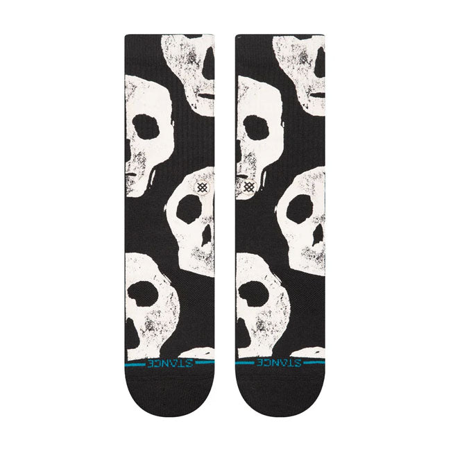 Stance is an American sock brand that has taken the sock concept to a completely new level. With their expressive prints and designs they live up to their slogan ''The Uncommon Thread'' all too well. A classic sock height that hits the mid-point of your lower leg. Features moderate cushioning throughout the sock for a secure fit with enhanced impact protection; combed cotton blend; deep heel pockets complement your arch with that feel-good fit and seamless toe closure for an anti-friction finish your feet w
