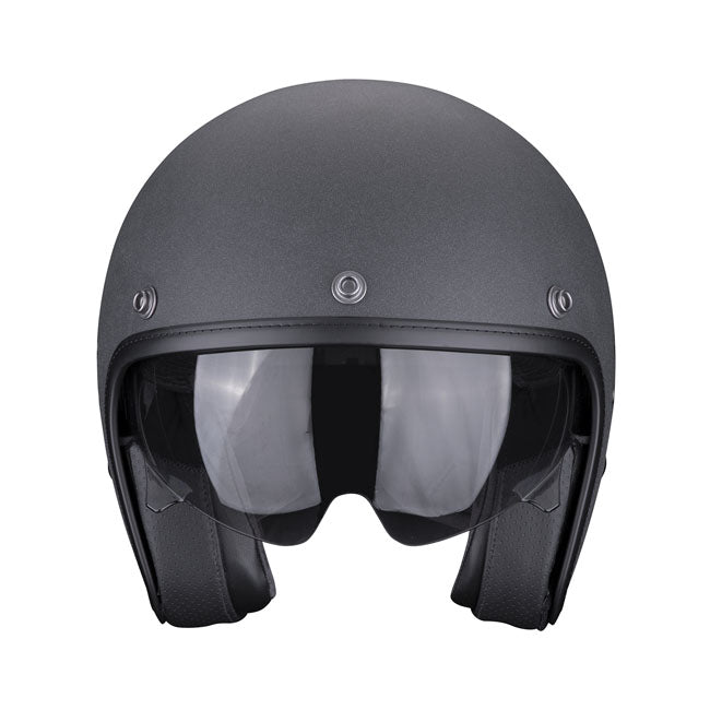 The Scorpion Belfast is an all that retro-classic! The answer to who dream for a perfect marriage of retro and modern style. Designed to seduce you with the philosophy of `attention-to-detail' finishings and simple fashion quality. Made of fiberglass; included a sun visor which can easily be clicked down. Comfortable fitment to retain you with Scorpion's supreme quality leather and a Kwikwick3 material that is hygienic and moisture wicking. The cheek pads are completely removable and can be washed easily. T