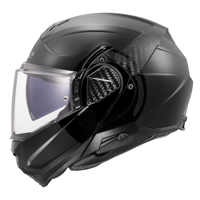 Enjoy the freedom of the open road with the LS2 Advant II. Made from polycarbonate with sleek carbon details; it offers the perfect blend of strength and style. Inside; the Coolmax lining keeps you dry and comfortable; while precision-engineered ventilation channels maintain a refreshing airflow. With integrated sun protection and the Pinlockr 120 MaxVision included; the LS2 Advant II is your ultimate companion for any journey; whether through city streets or across endless highways. The helmet is ECE 22.06
