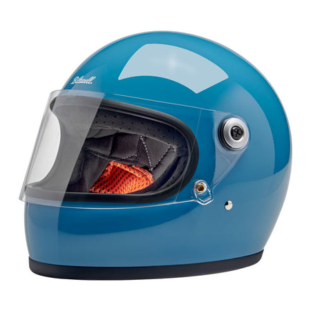 The Biltwell Gringo S has a sleek; old-school and iconic look from back to the 70's with the high protection standards of the present time. The Gringo S is made of a slim profile ABS outer shell with hand-painted beautiful colors; CE certified anti-scratch and anti-fog visor; removable and washable liner with hand-sewn diamond stitch. Also there are speaker cut-outs for intercoms; a double d-ring chin strap and the helmets are ECE 22.06 and DOT certified.