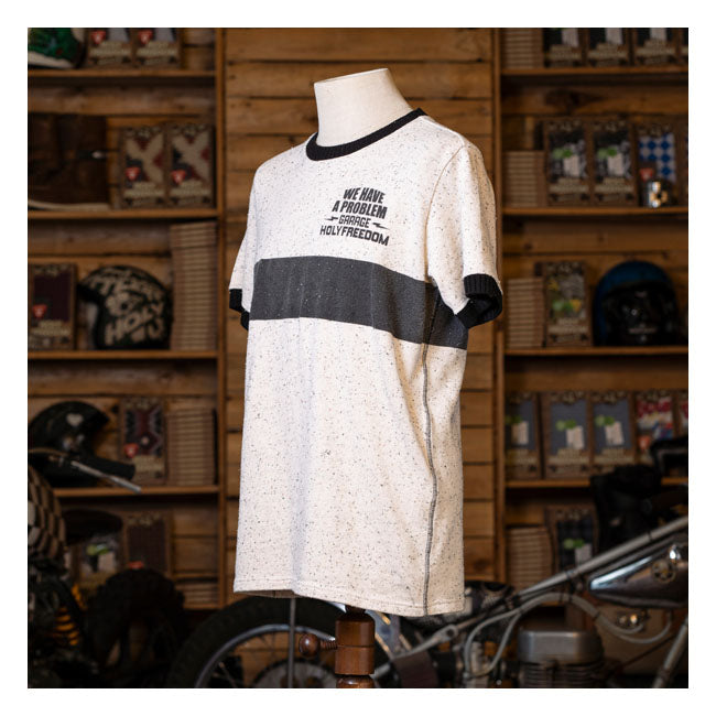 The Holy Freedomr premium t-shirt crewneck shirts are made of 100% cotton 180gr with soft "peach touch" treatment. Features logo applied on the left sleeve; contrast stitching on the sides and the Holy Freedomr silicon logo applied on the back. The t-shirt has a regular fit.