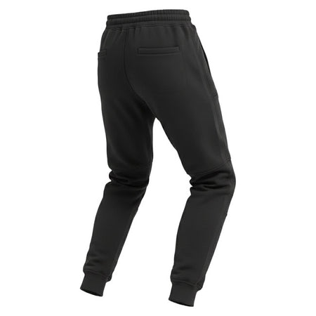 Enjoy every day with your motorcycle thanks to the Street pants of By City. They look like and have the fit of sports pants but you will be completely protected thanks to its aramid interior reinforcement and its removable protections. In addition to having the By City style. Features removable knee protections (Adjustable to two heights) "Flexishock" certified EN1621-1: 2012 CE Level 2. The jeans is a approved product for motorcycle CE prEN17092-3: 2020 Level A.