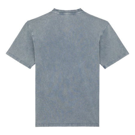 The Plentywood Tee SS is a regular fit short sleeved T-shirt. Our classic crewneck tee; featuring small; tonal Dickies logo print on the left chest. Made with 100% BCI certified cotton with a double-dyed acid wash treatment. An authentic staple designed to be comfortable and durable. Materials: JERSEY; 100% BCI COTTON; 180 GSM.