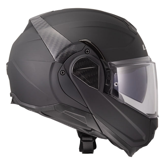Enjoy the freedom of the open road with the LS2 Advant II. Made from polycarbonate with sleek carbon details; it offers the perfect blend of strength and style. Inside; the Coolmax lining keeps you dry and comfortable; while precision-engineered ventilation channels maintain a refreshing airflow. With integrated sun protection and the Pinlockr 120 MaxVision included; the LS2 Advant II is your ultimate companion for any journey; whether through city streets or across endless highways. The helmet is ECE 22.06