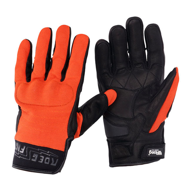 The ROEGr FNGR Textile Moto Gloves; CE-APPROVED in accordance with EN 13594:2015. With itsÿreinforcement leather palms and ergonomic fit; this clean styled motoglove guarantees you a comfortable ride.