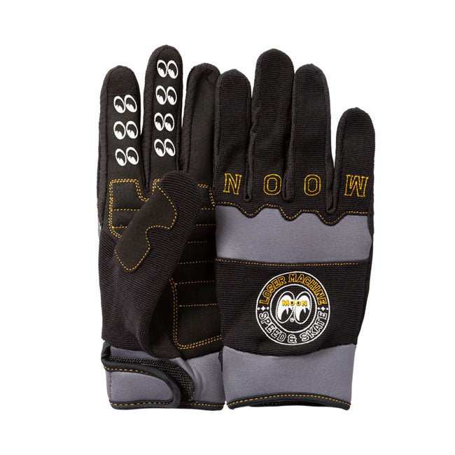 Built for the road and dripping with style; the Mooneyes Good Luck gloves deliver serious function with a 4-way stretch fit; padded Amara palm; and neoprene knuckle protection. Gel-printed fingers keep your grip locked; while the Velcro cinch cuff ensures a secure fit. Finished with co-branded Loser Machine x Mooneyes logos; these gloves bring the luck; if you bring the ride.