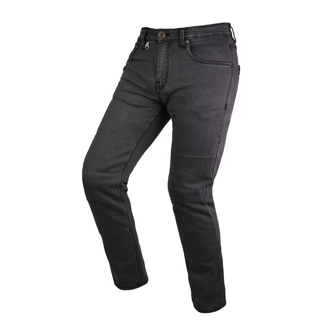 With the By City Bull jeans; CE approved EN17092-3: 2018 Level AA; you will have the comfort of street jeans; thanks to its abrasion resistant cotton denim fabric with blend yarn technology. The jeans is single layer of fabric; unlined; and has removable protections on the hip and knees (adjustable to two heights); CE certified EN1621-1: 2012 CE level 2. Features five outer pockets and YKK? zip fastening. Its slim-fit and modern fit will give you that style you want so much.