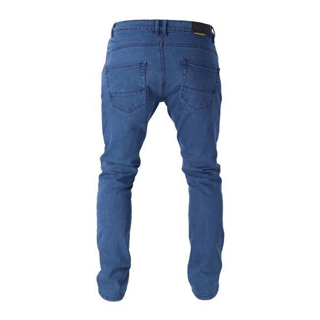 Go full throttle with the Roeg Chaser jeans. The Chaser CE approved 5-pocket jeans are a single layer jeans which combines AA protection with maximum comfort. The custom RQ outer fabric; unique for this ROEG product; provides the wearer an incomparable experience. The removable RQ protectors on hips and height-adjustable knees provides extra safety due to maximum shock absorption. Designed to move easily with you; these regular straight fit jeans provide ultimate wearing comfort thanks to four-way stretchab