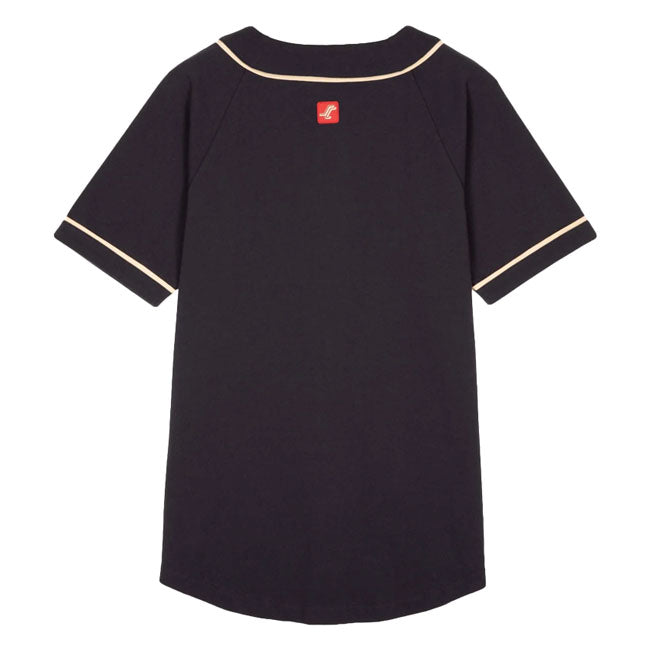 Santa Cruz brings a classic sporty style with a skate-inspired twist. Crafted from 100% heavyweight cotton pique; this shirt and shorts offer a substantial yet comfortable feel. Its regular fit and short sleeves make it perfect for layering or wearing solo on warmer days. Designed with a button fastening and subtle taping detail; it captures the timeless baseball silhouette while adding a modern edge. The embroidered logo on the left chest and rubber label branding at the back give a signature Santa Cruz to