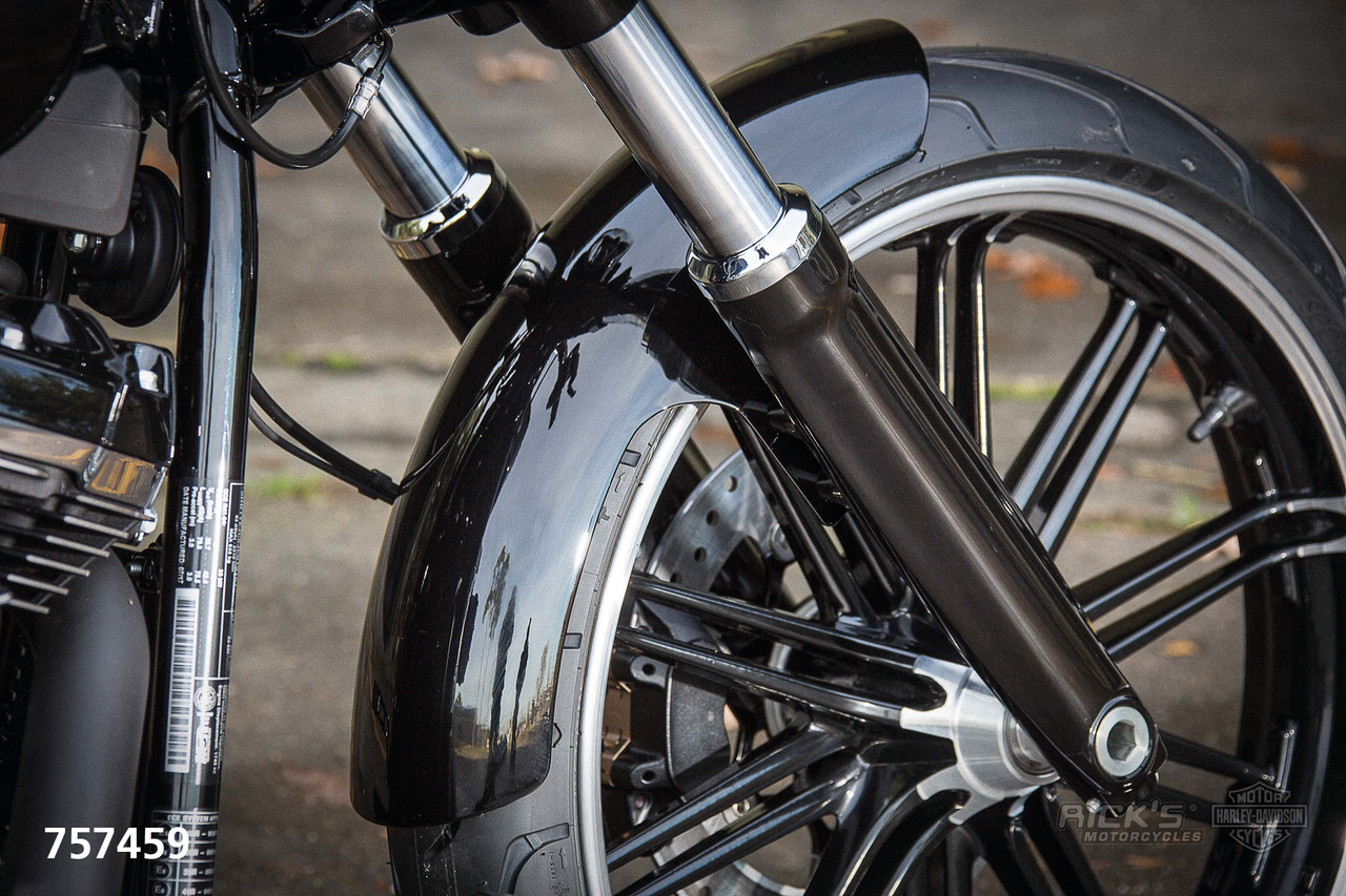 RICK’S SOFTAIL BREAKOUT FRONT FENDERS